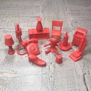 Vintage 12 Red Plastic Toys 1971 Houghton Mifflin Getting Ready To Read Series